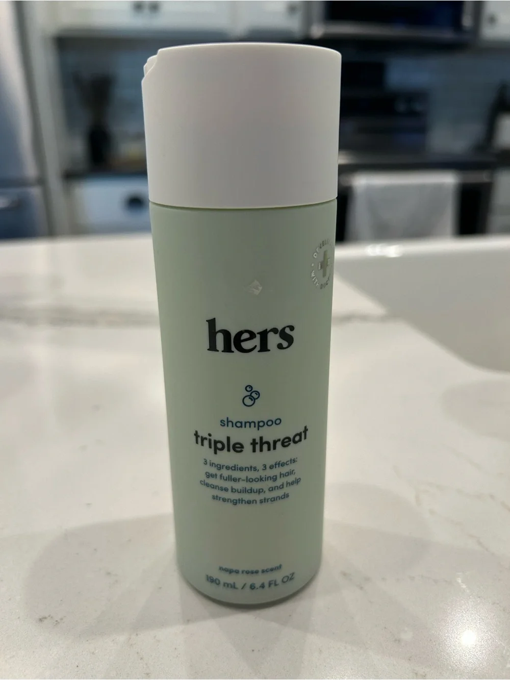hers Triple Threat Shampoo — Sage Green